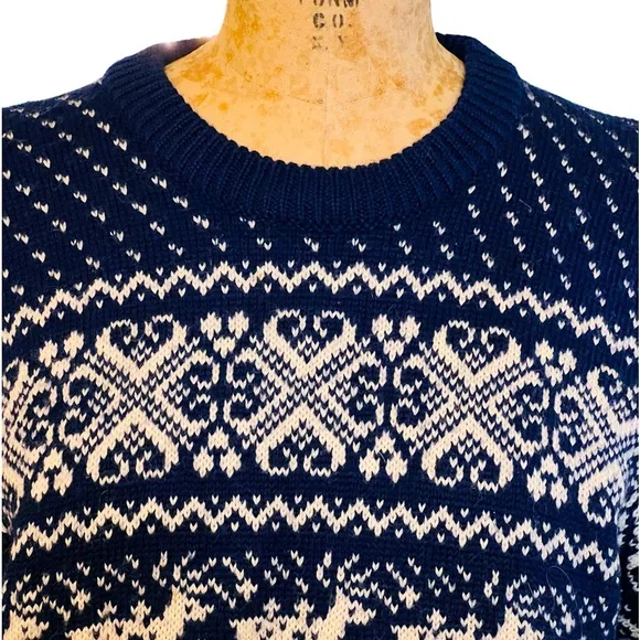 Vintage 70’ 80’ Authentic Sweater 100% Wool Made in British Hong Kong Size L - Picture 2 of 11